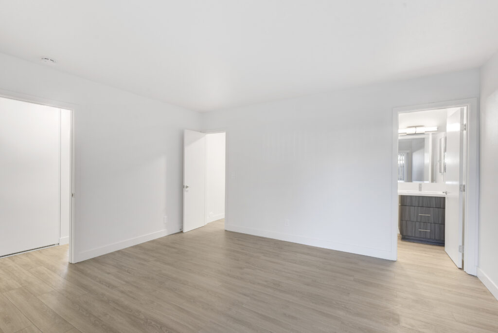 How To: Stage An Apartment Without Furniture